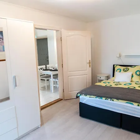 Kek Hullam Vendeghaz 3* Balatonfüred