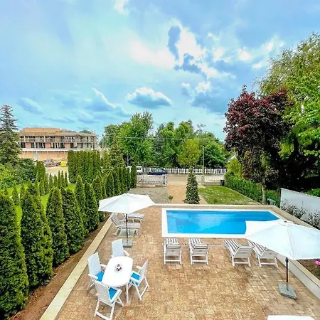 Casa de hóspedes Kék Hullám Vendégház