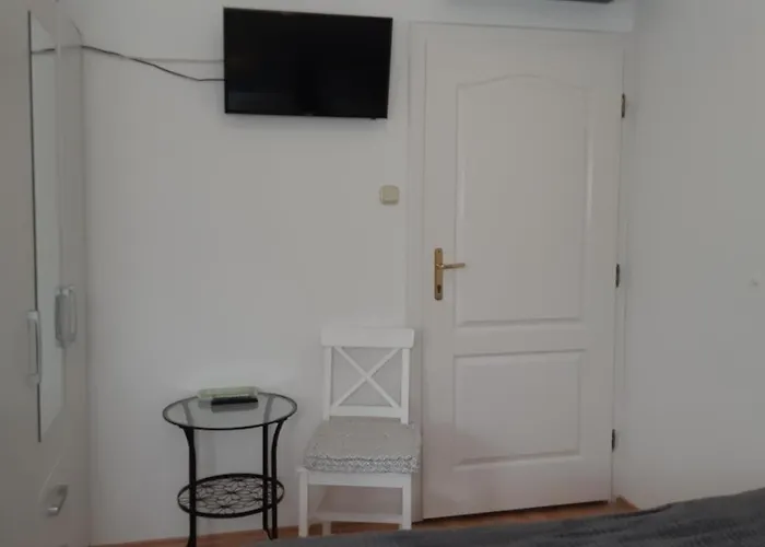 Maison d'hôtes Kék Hullám Vendégház 3*