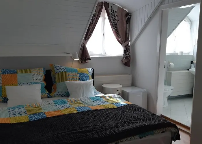 Maison d'hôtes Kék Hullám Vendégház 3*