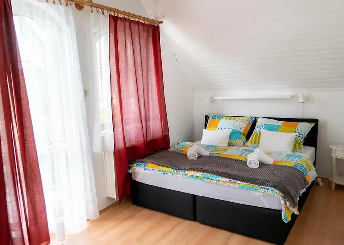 Kék Hullám Vendégház Maison d'hôtes